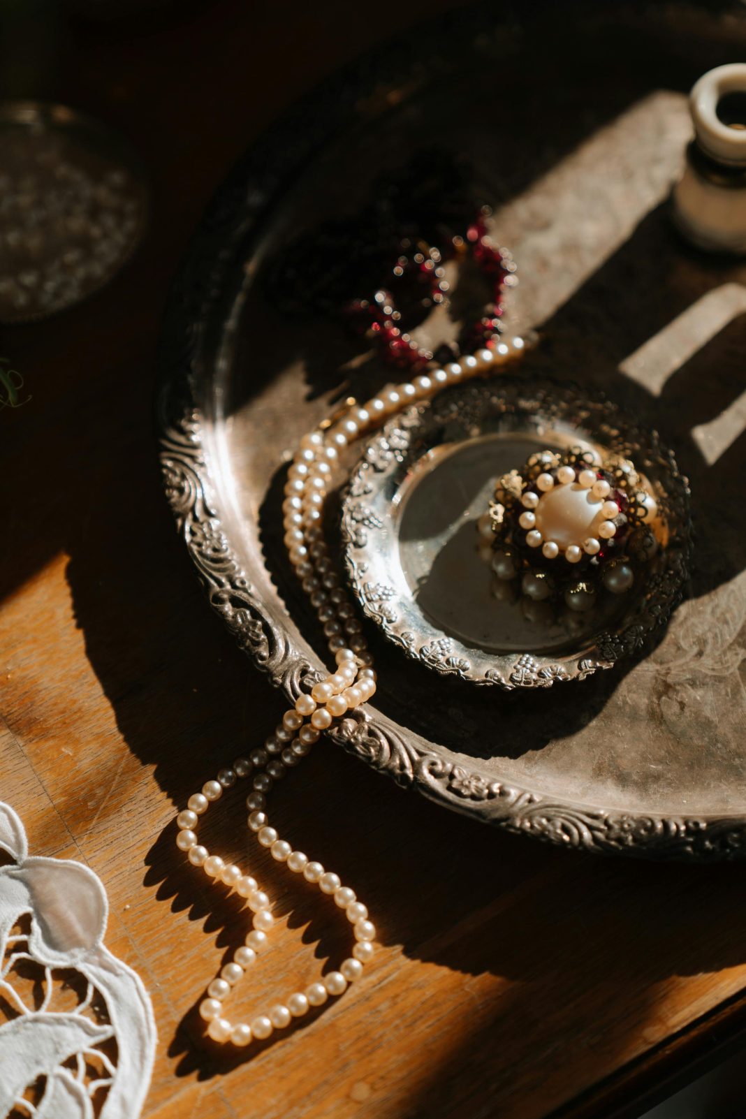 Tout savoir sur les bijoux anciens